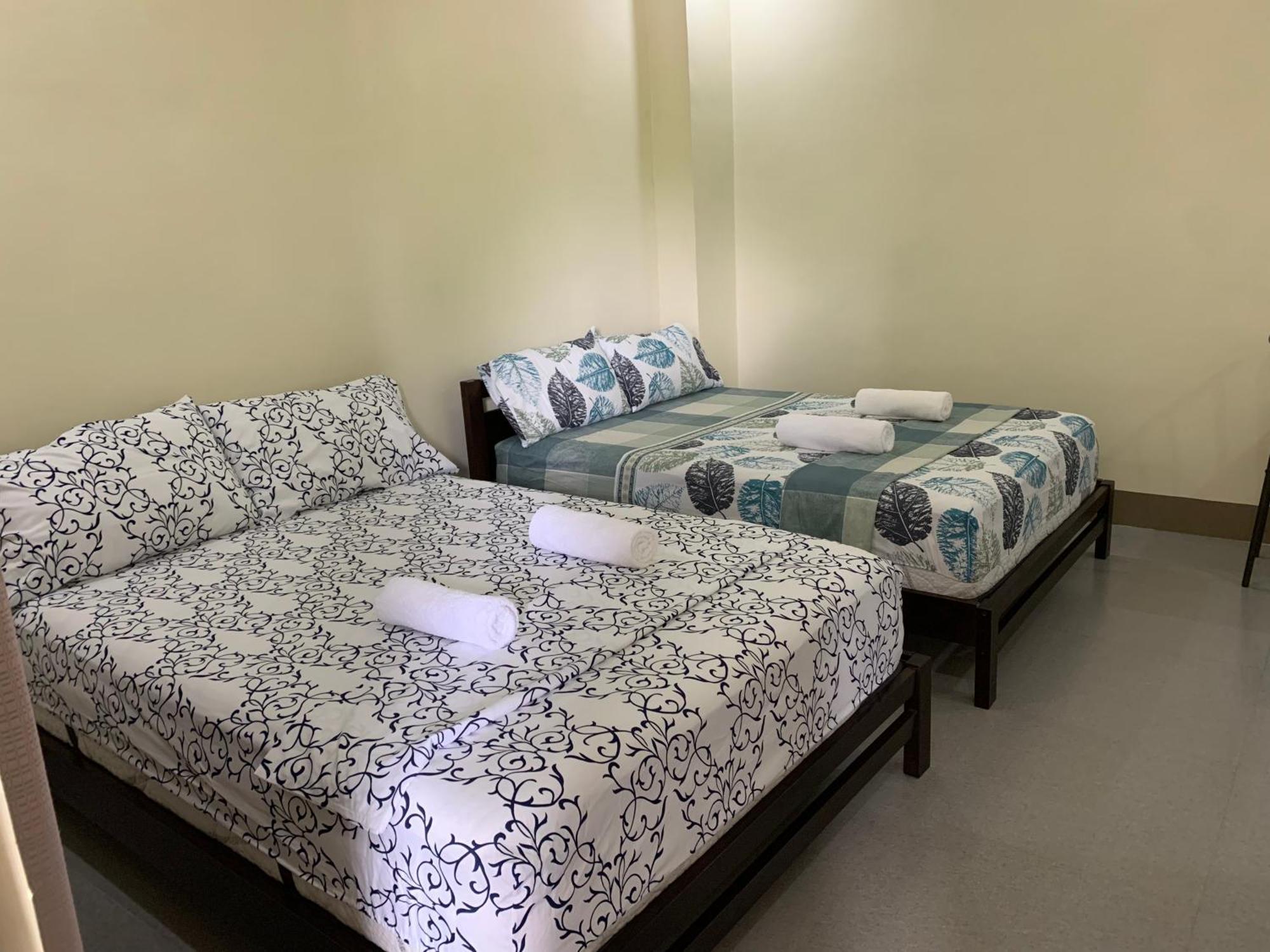Zl Travelers Inn Batuan Экстерьер фото