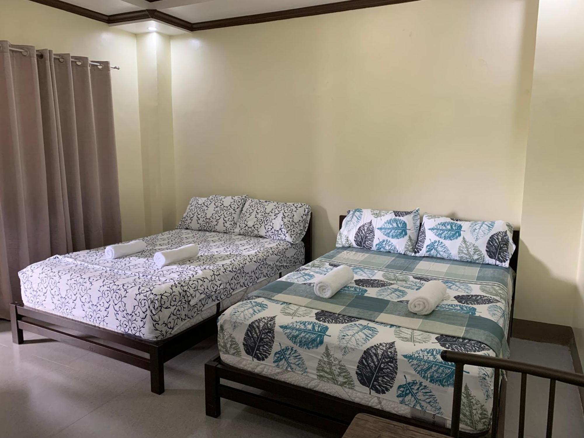 Zl Travelers Inn Batuan Экстерьер фото
