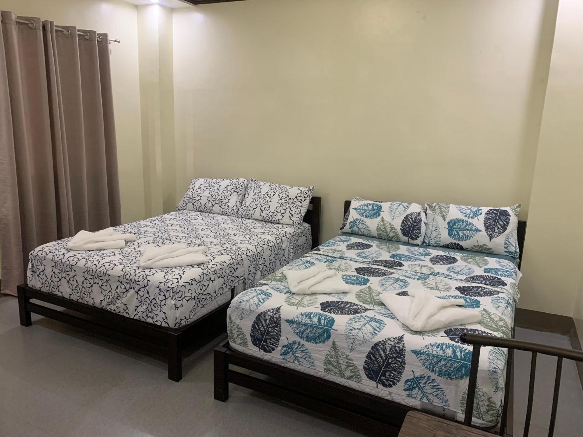 Zl Travelers Inn Batuan Экстерьер фото